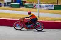 Vintage-motorcycle-club;eventdigitalimages;mallory-park;mallory-park-trackday-photographs;no-limits-trackdays;peter-wileman-photography;trackday-digital-images;trackday-photos;vmcc-festival-1000-bikes-photographs